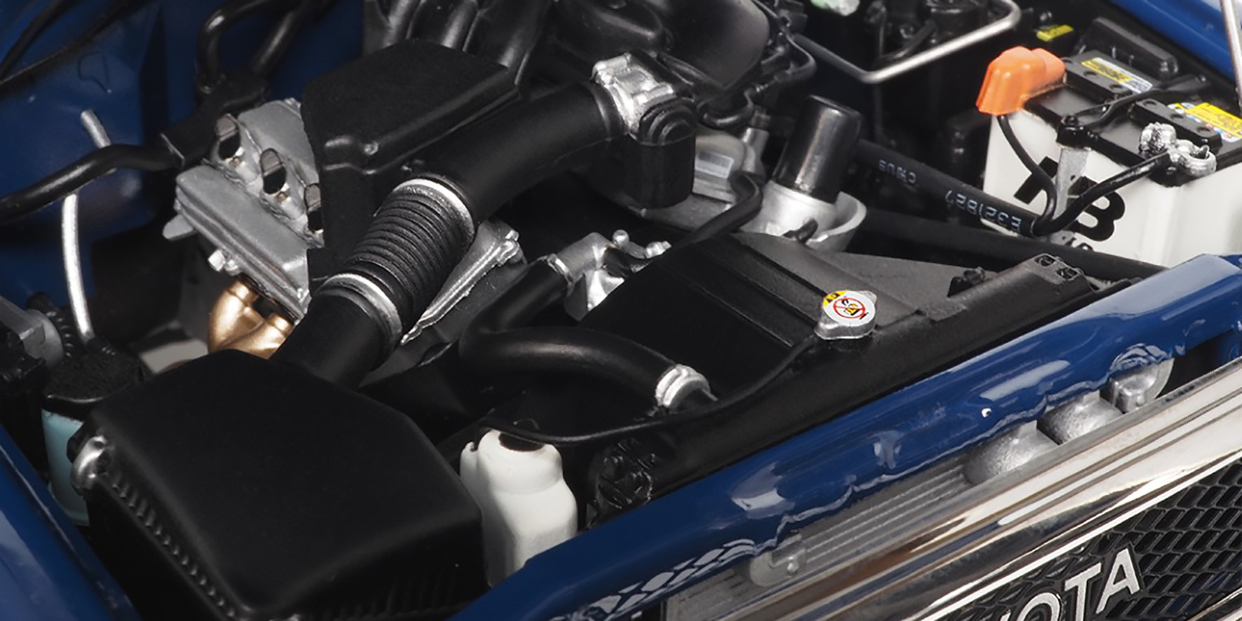 TOYOTA LAND CRUISER 76 - 2017 - BLUE