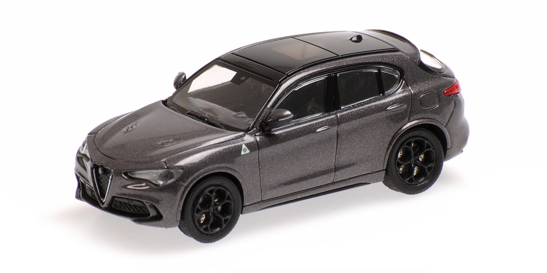 ALFA ROMEO  STELVIO QUADRIFOGLIO - 2018 - GREY METALLIC
