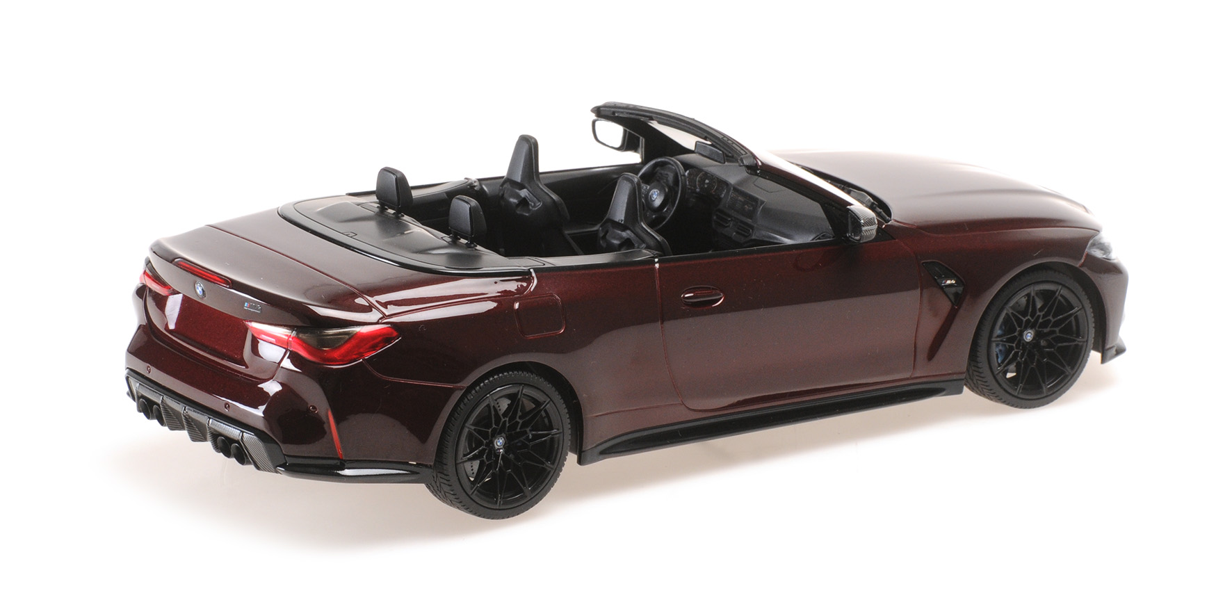 BMW M4 CABRIOLET - 2021 - RED METALLIC