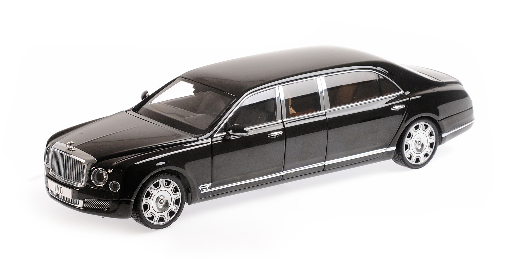 BENTLEY MULSANNE GRAND LIMOUSINE BY MULLINER 2017 - ONYX