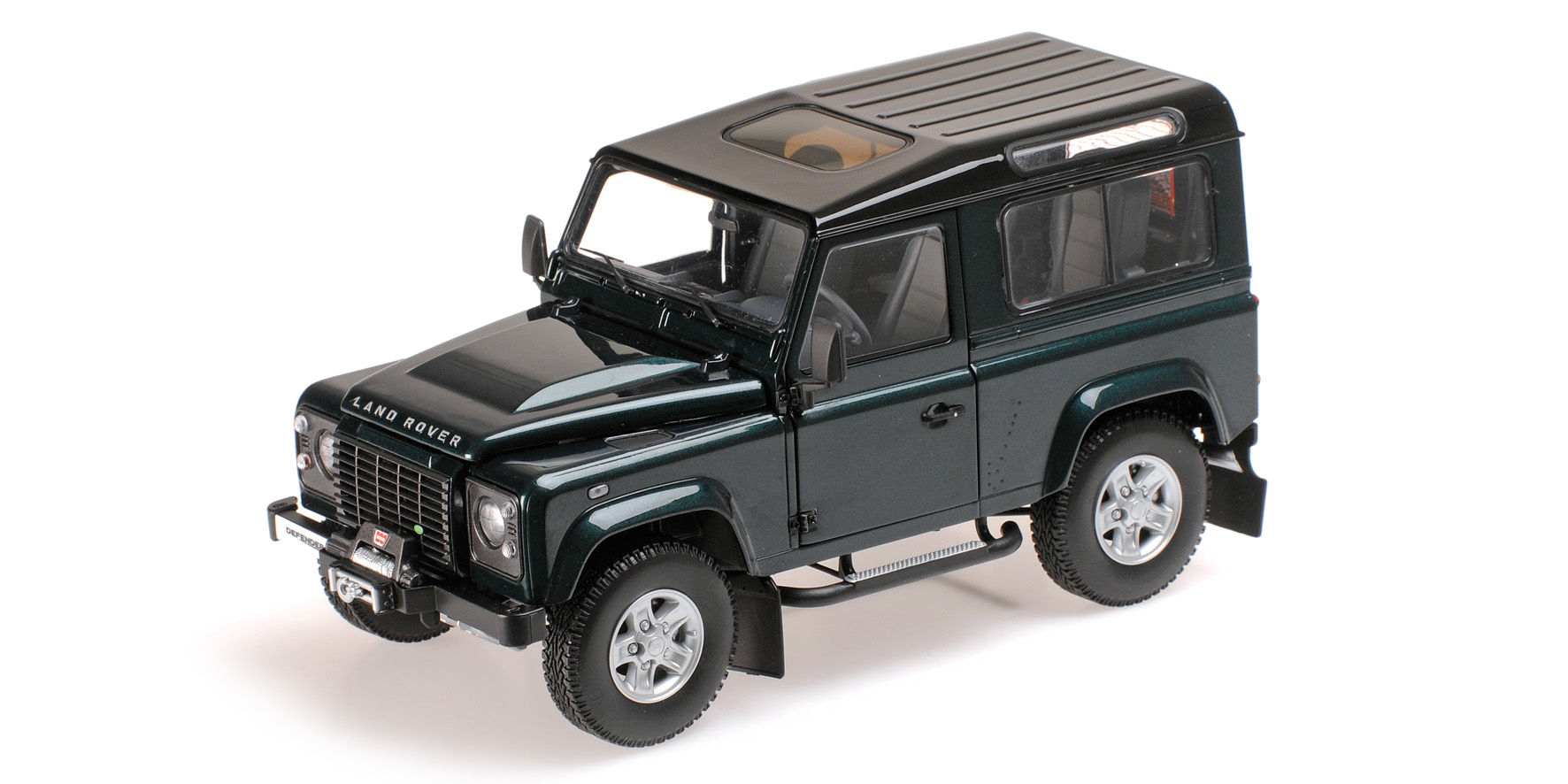 LAND ROVER DEFENDER 90 - ANTREE GREEN (08901G)