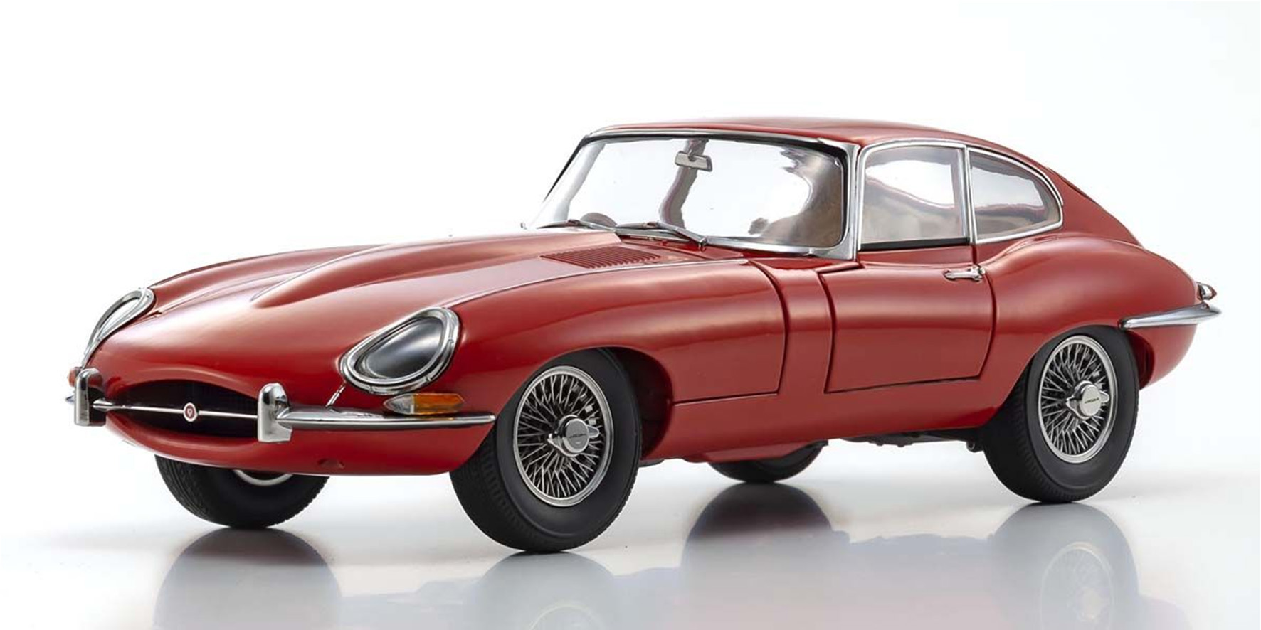 JAGUAR E TYPE (RHD) RED (08954R)