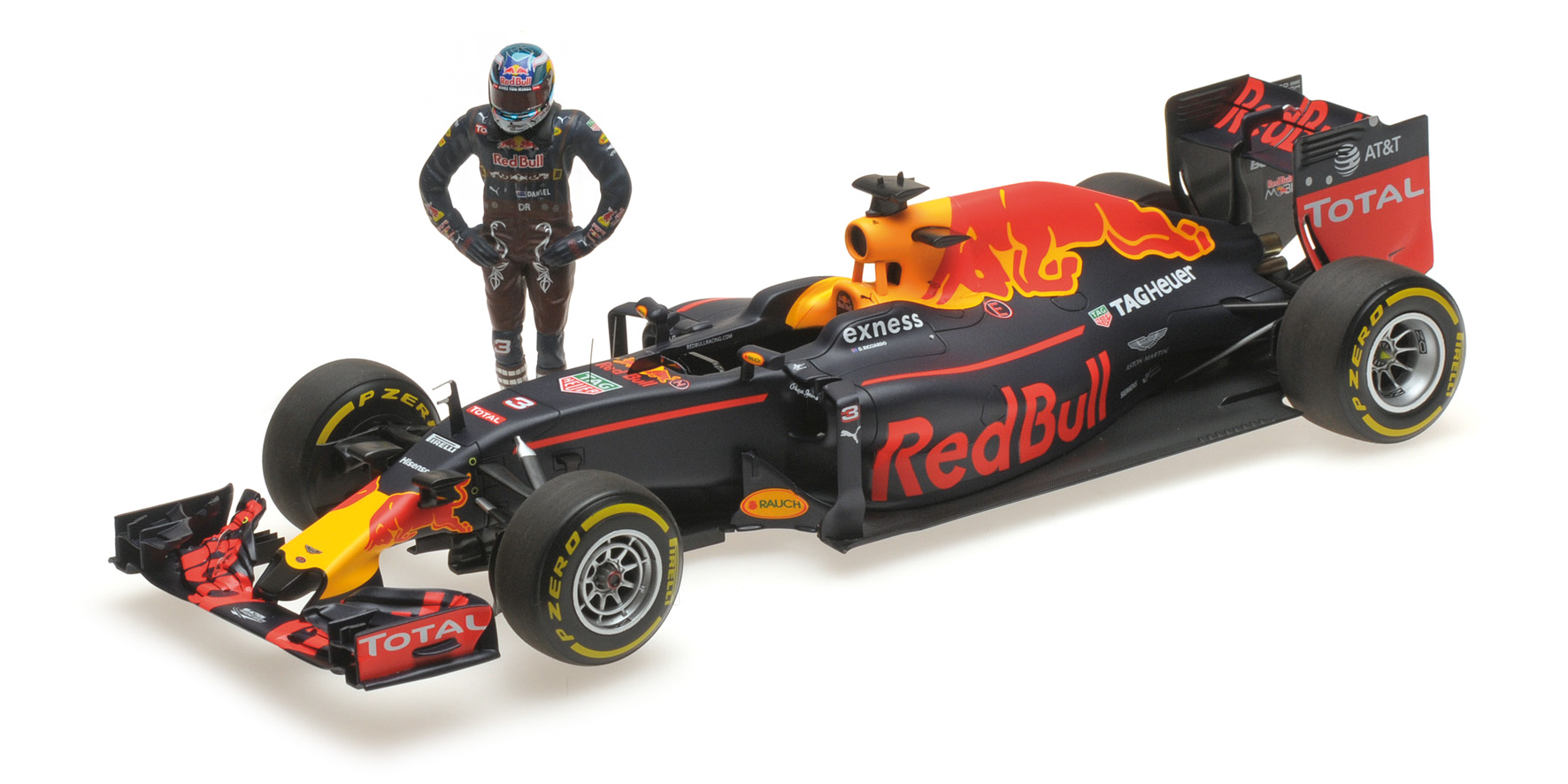 RED BULL RACING TAG HEUER RB12 - DANIEL RICCIARDO - AUSTRIAN GP 2016 - /W FIGURINE