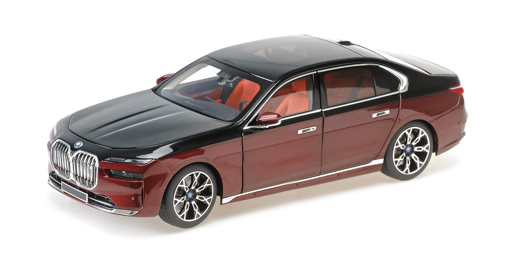 BMW i7 - 2022 - BLACK METALLIC/RED METALLIC