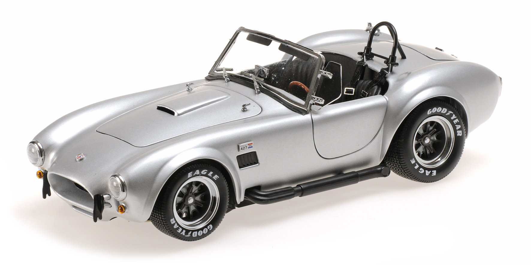 SHELBY COBRA 437 S/C - MATT SILVER (08045SM)
