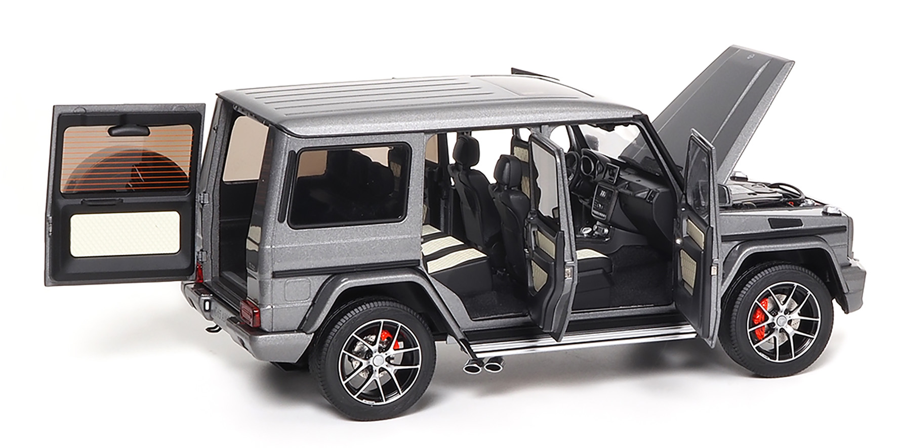 MERCEDES-AMG G63 (W463) - 2015 - GREY METALLIC