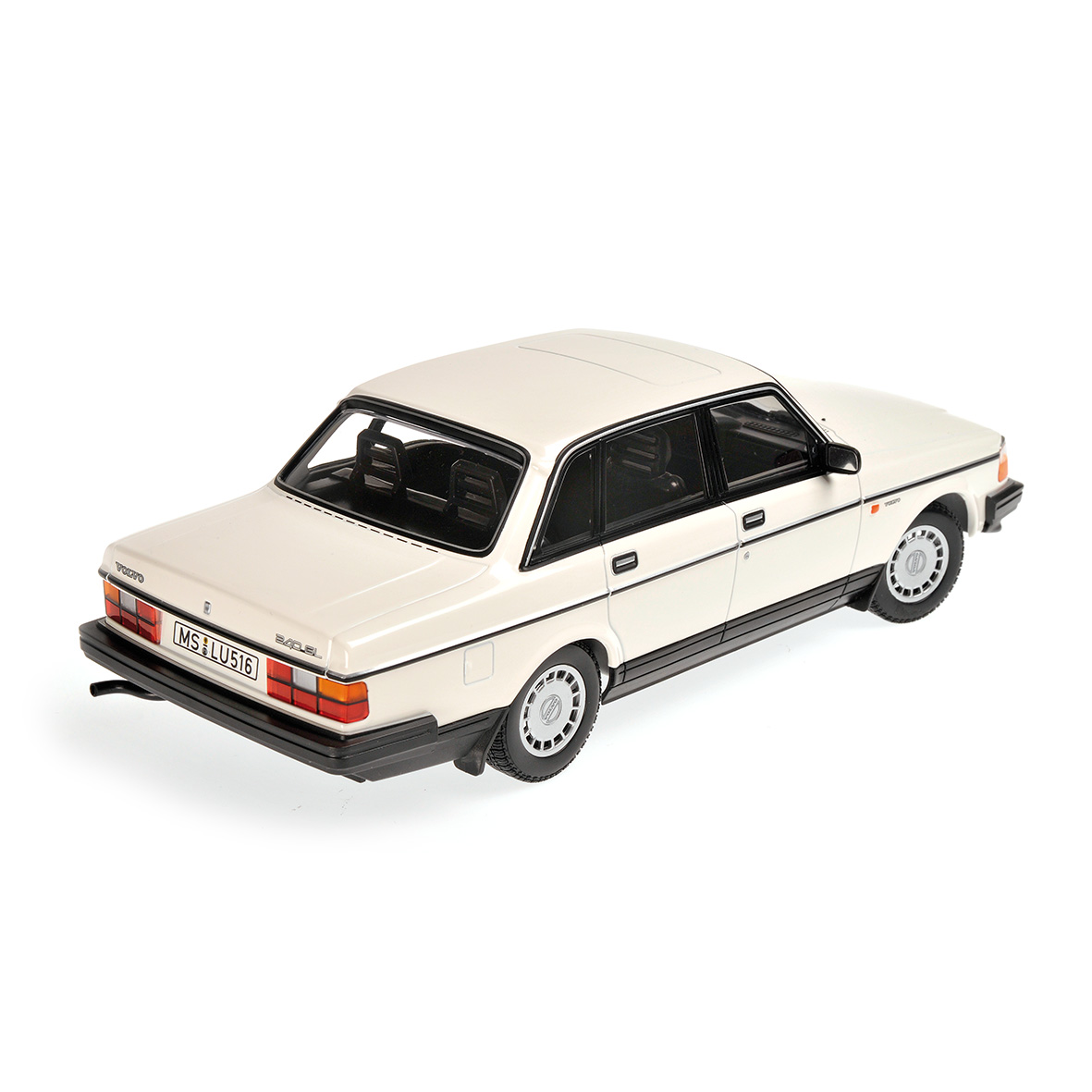 VOLVO 240 GL - 1986 - WHITE