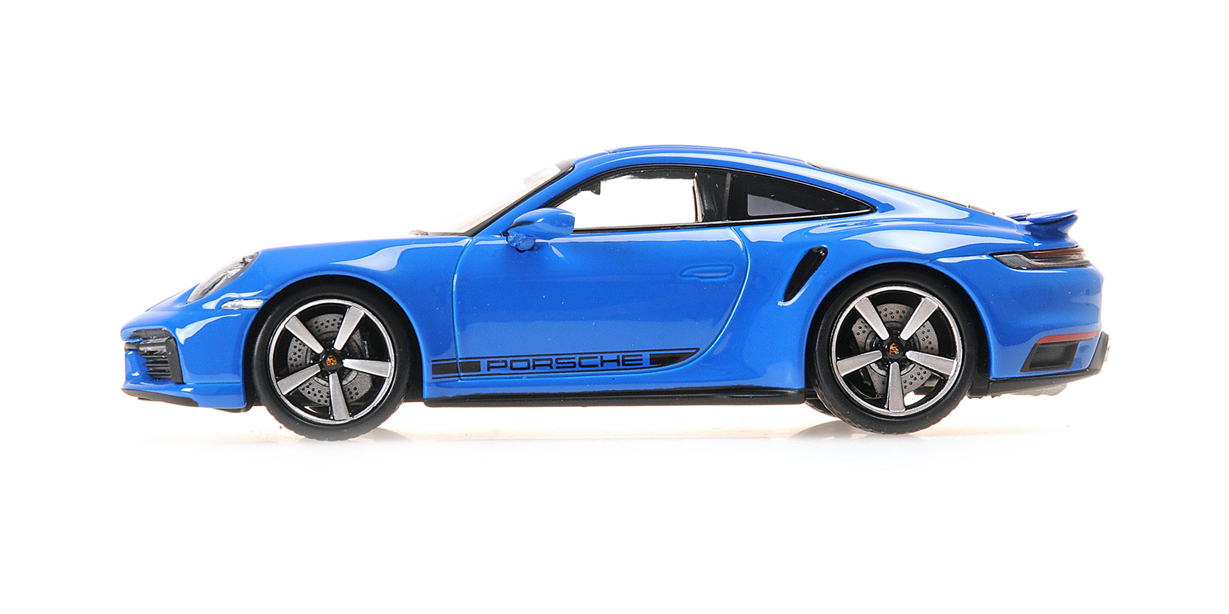 PORSCHE 911 (992) TURBO S - 2020 - BLUE