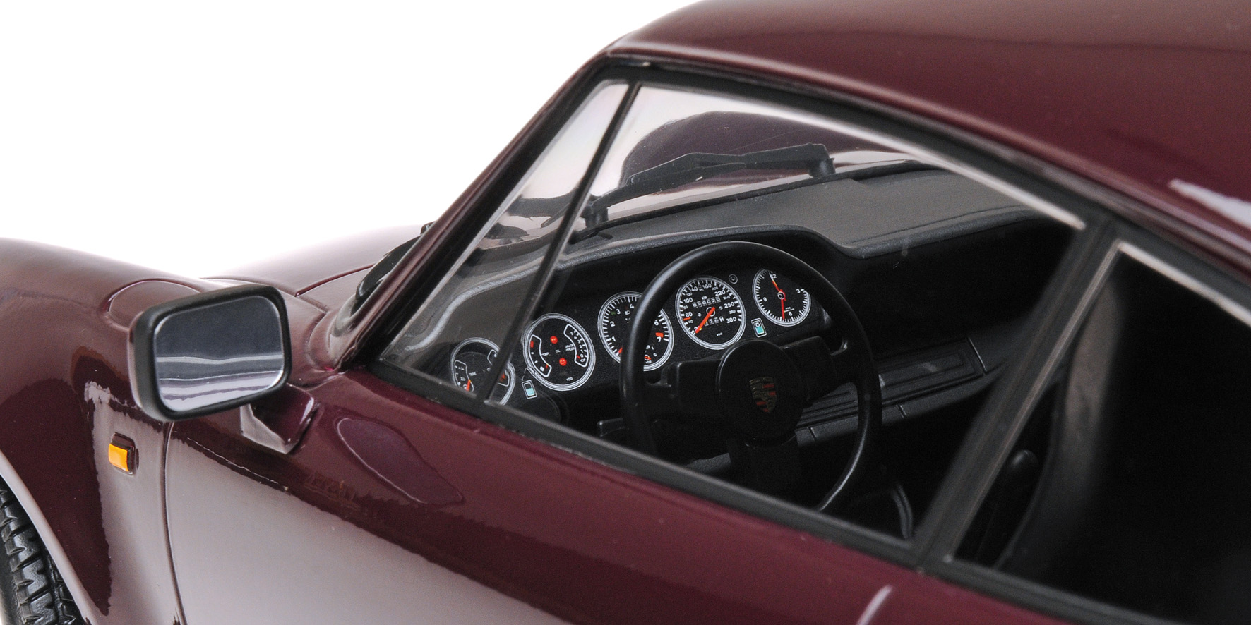 PORSCHE 911 TURBO - 1977 - PURPLE
