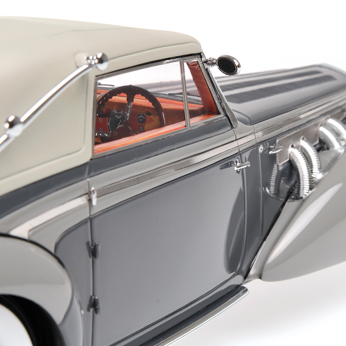 DELAGE D8-120 CABRIOLET 1939 - GREY/DARK GREY