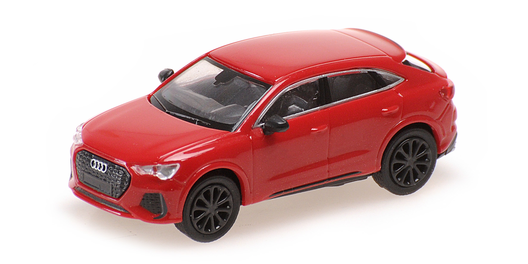 AUDI RS Q3 SPORTBACK - 2019 - RED METALLIC
