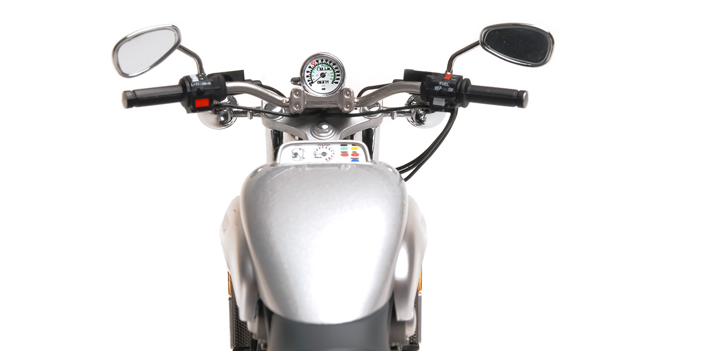 YAMAHA VMAX - 1993 - SILVER METALLIC