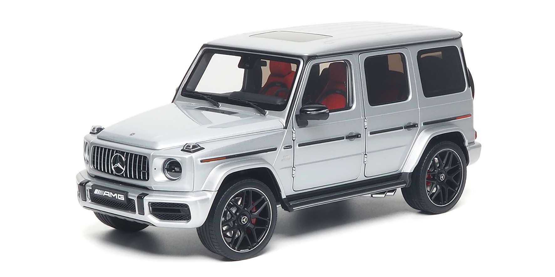 MERCEDES-AMG G 63 (W463) 2019 - IRIDIUM SILVER