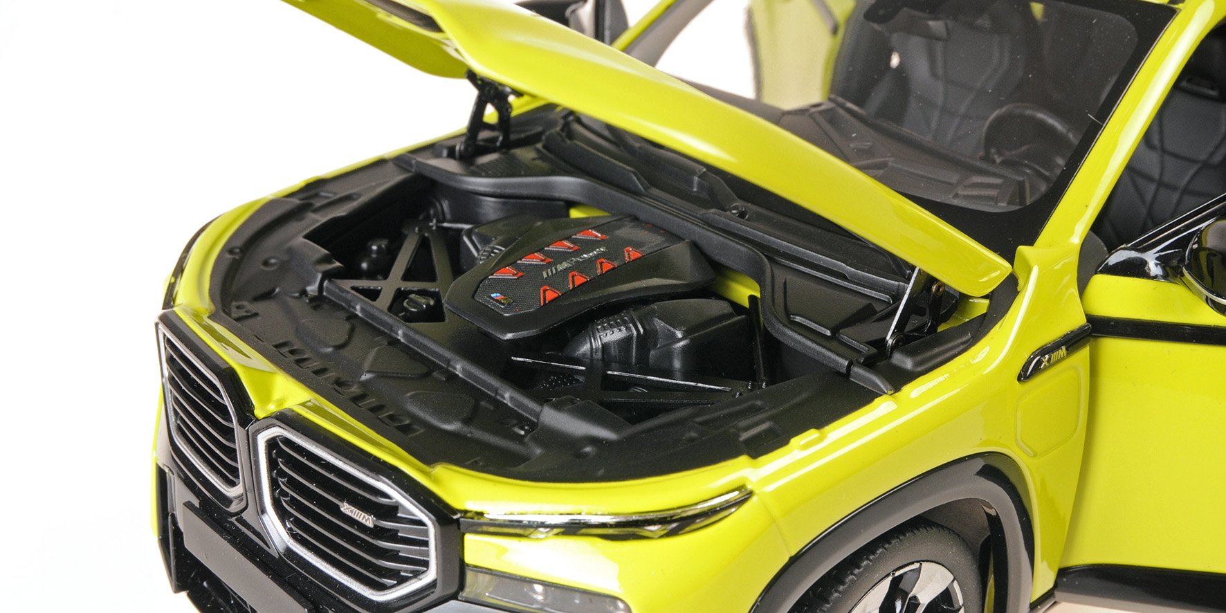 BMW XM - 2023 - YELLOW