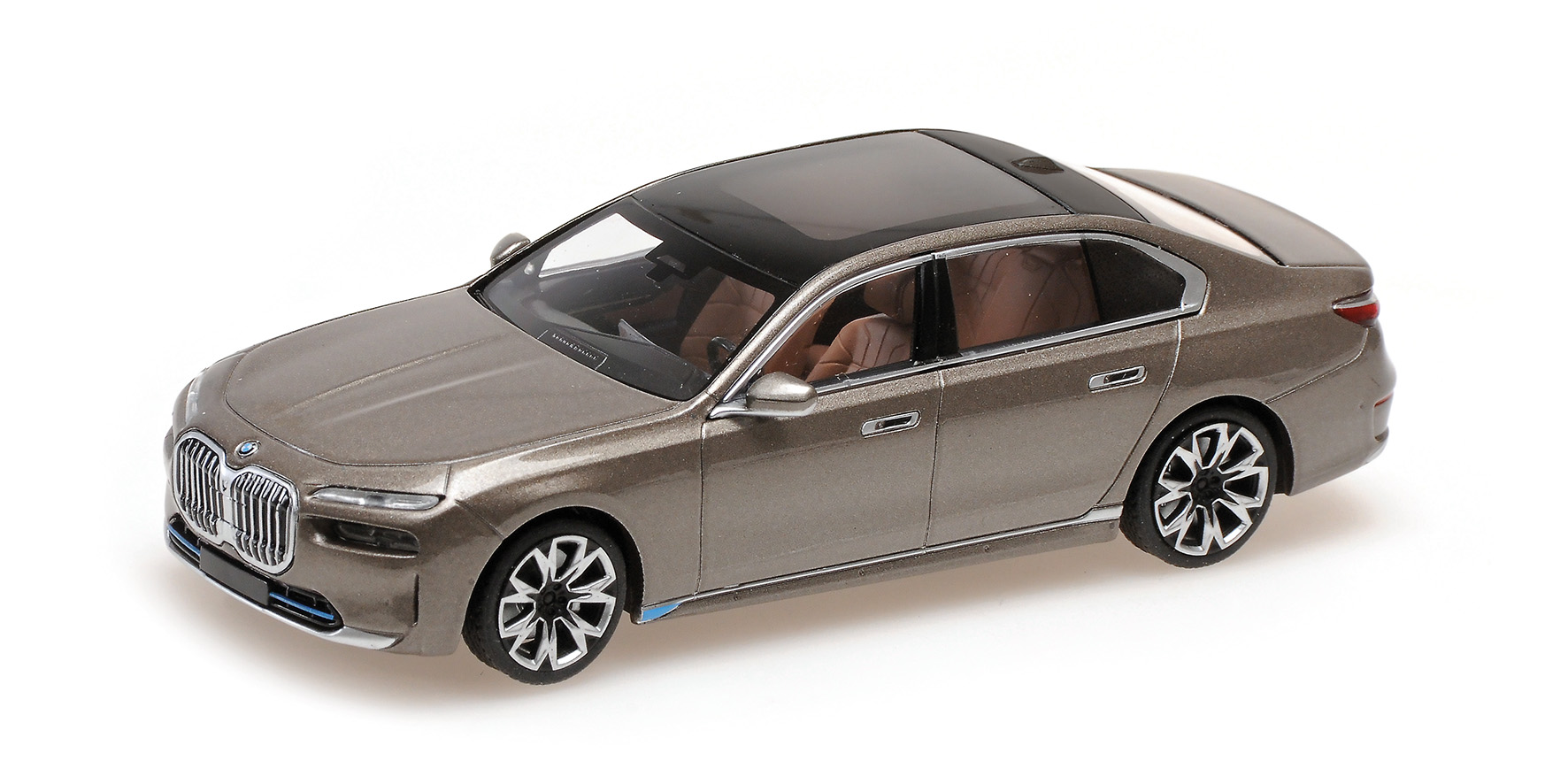 BMW I7 - 2023 - GREY METALLIC