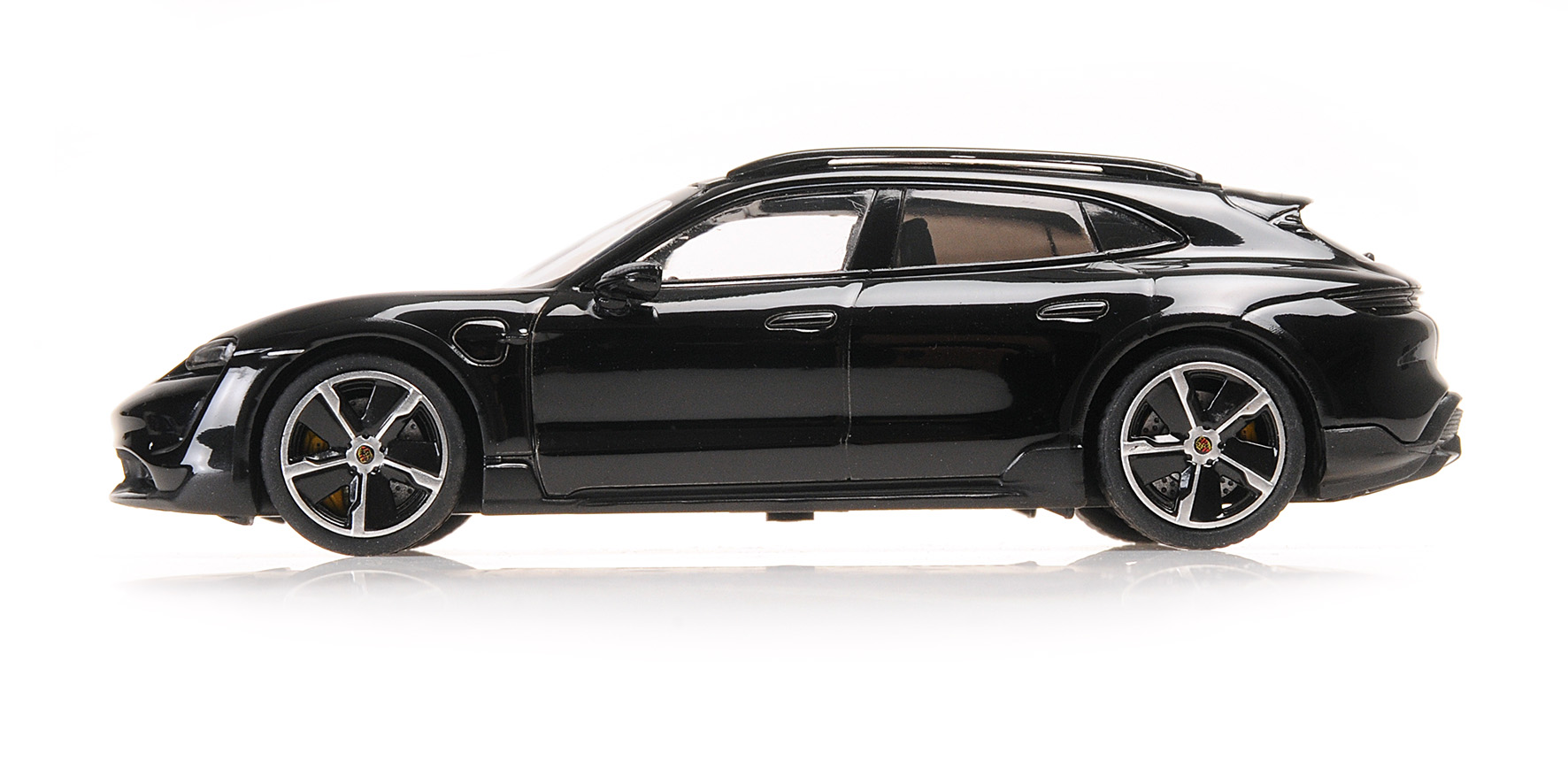 PORSCHE TAYCAN CROSS TURISMO TURBO S - 2021 - BLACK