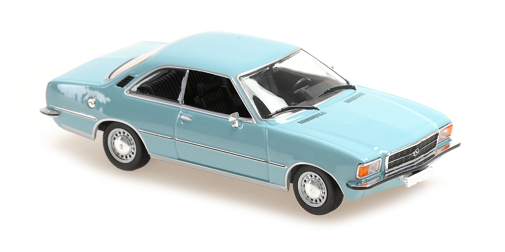 OPEL REKORD D COUPE - 1975 - LIGHT BLUE
