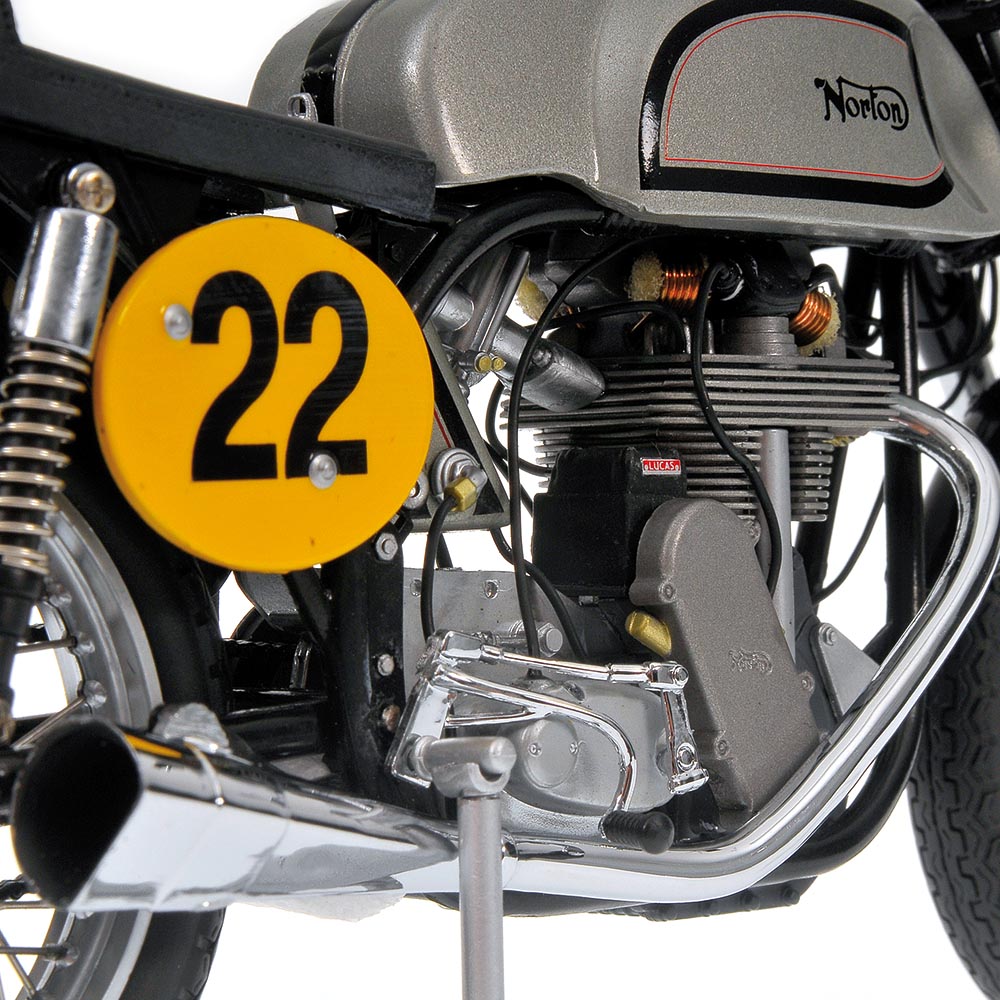 NORTON MANX 500 - RAY PETTY - 1960