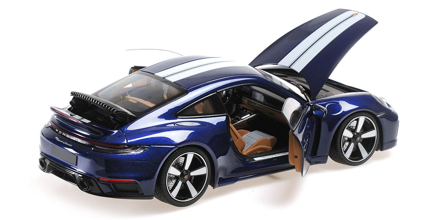 PORSCHE 911 (992) SPORT CLASSIC - 2022 - BLUE METALLIC