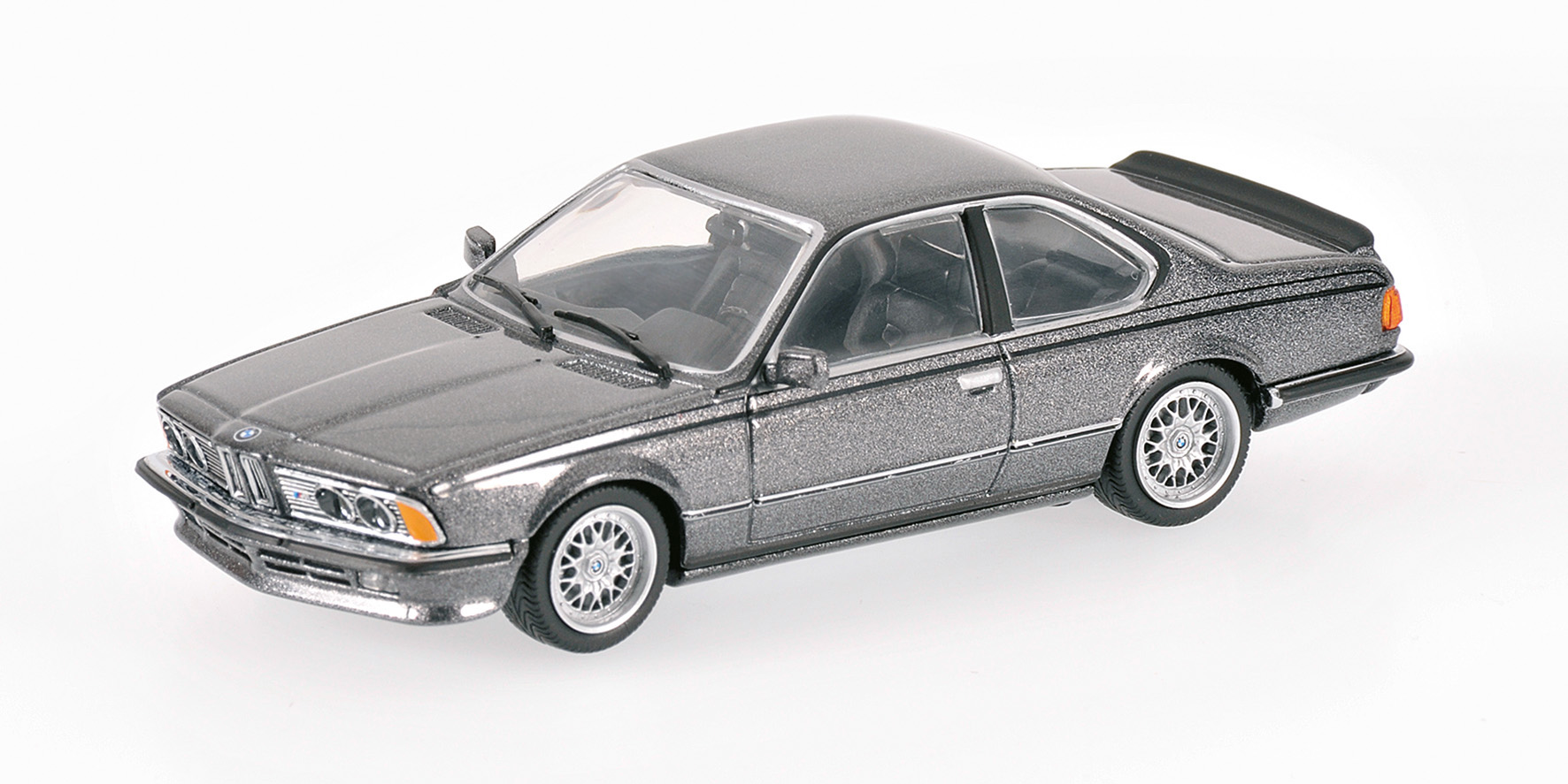 BMW M635 CSI - 1982 - GREY METALLIC