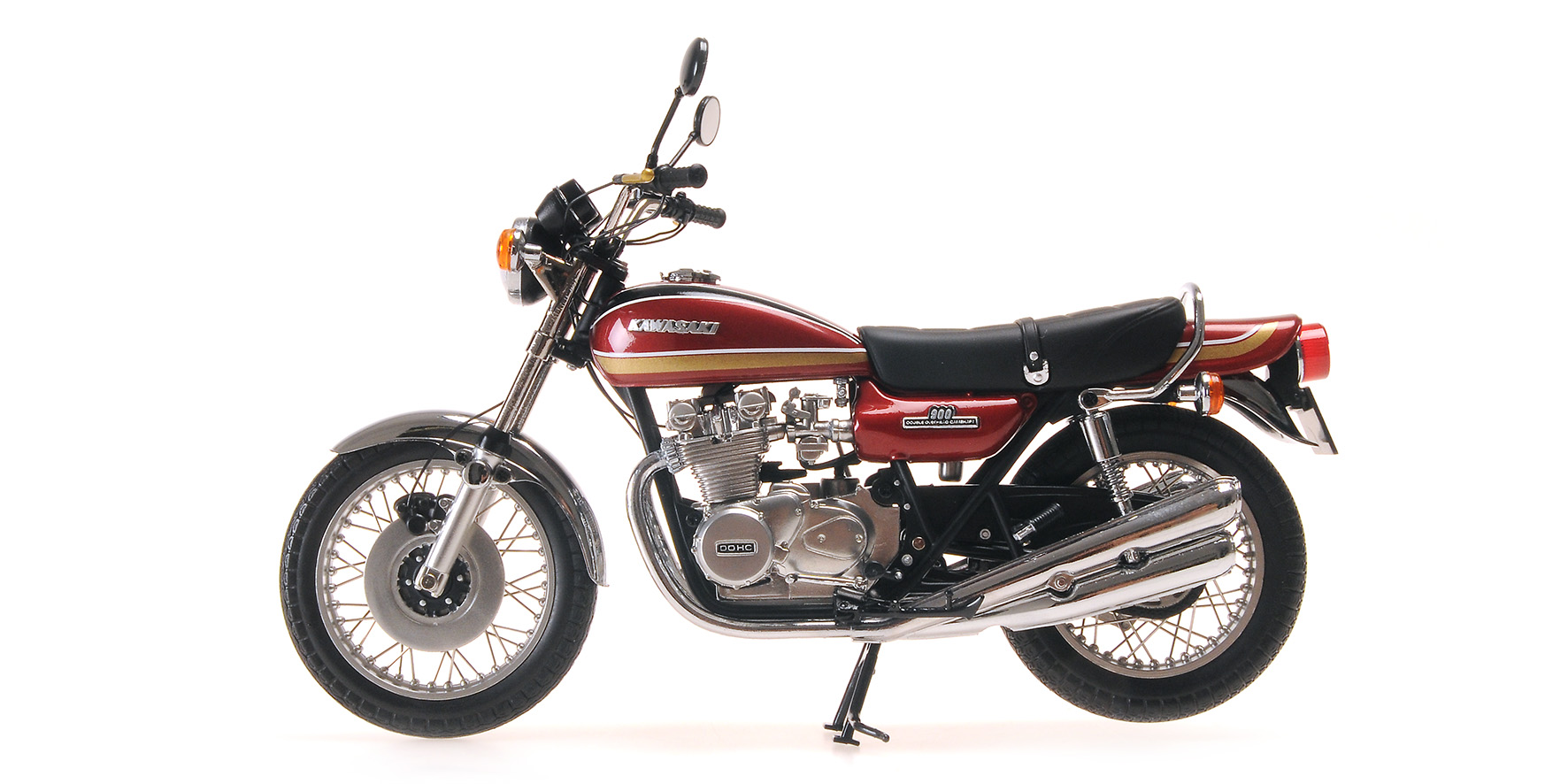 KAWASAKI 900 Z1 'SUPER 4' - 1972 - RED METALLIC