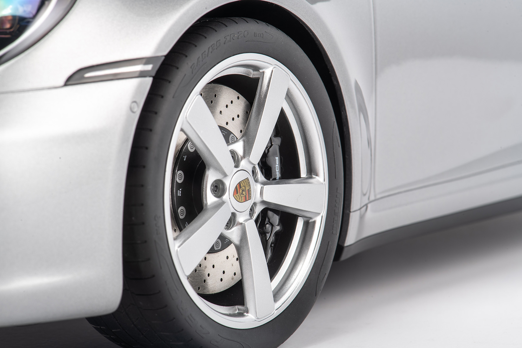 PORSCHE 911 (992) CARRERA 4S - 2020 - GT SILBERMETALLIC