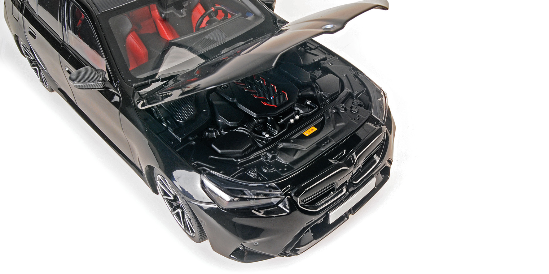 BMW M5 - 2024 - BLACK METALLIC