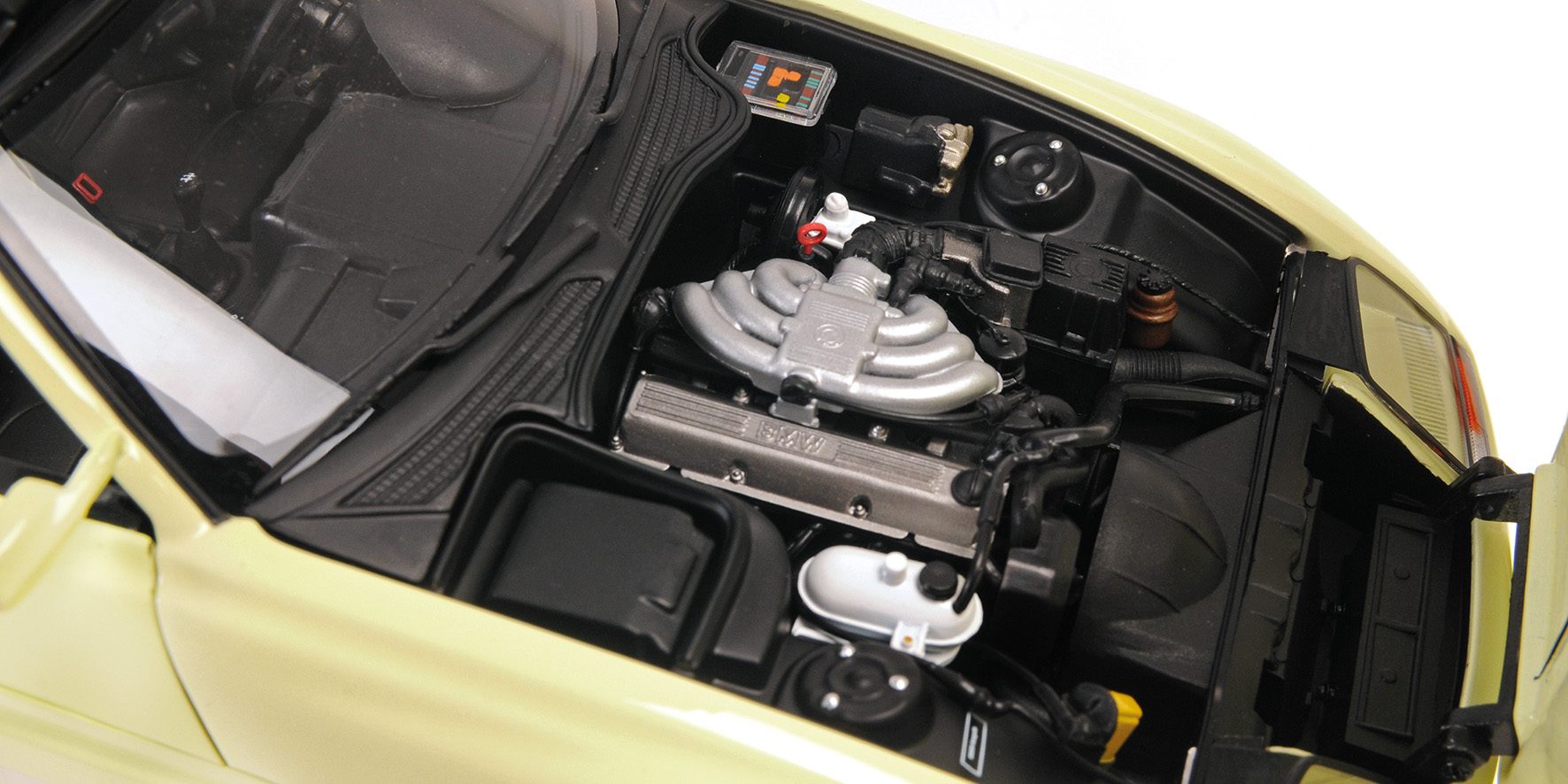 BMW Z1 - 1988 - YELLOW
