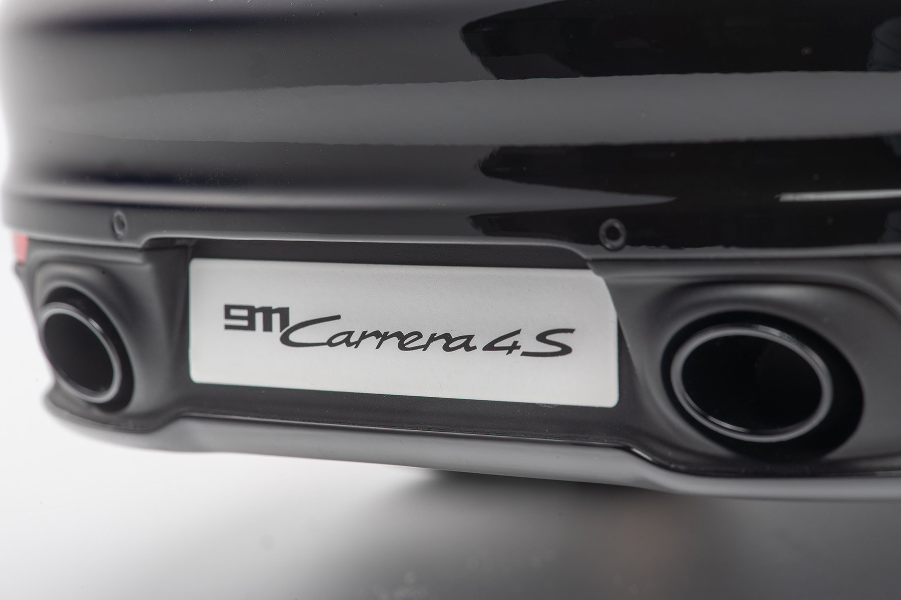 PORSCHE 911 (992) CARRERA 4S - 2020 - TIEFSCHWARZMETALLIC