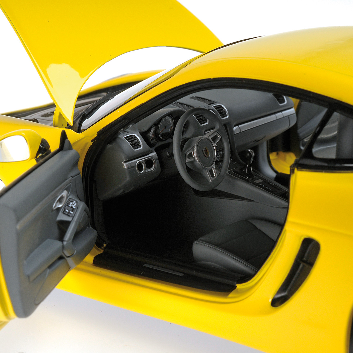 PORSCHE CAYMAN - 2012 - YELLOW