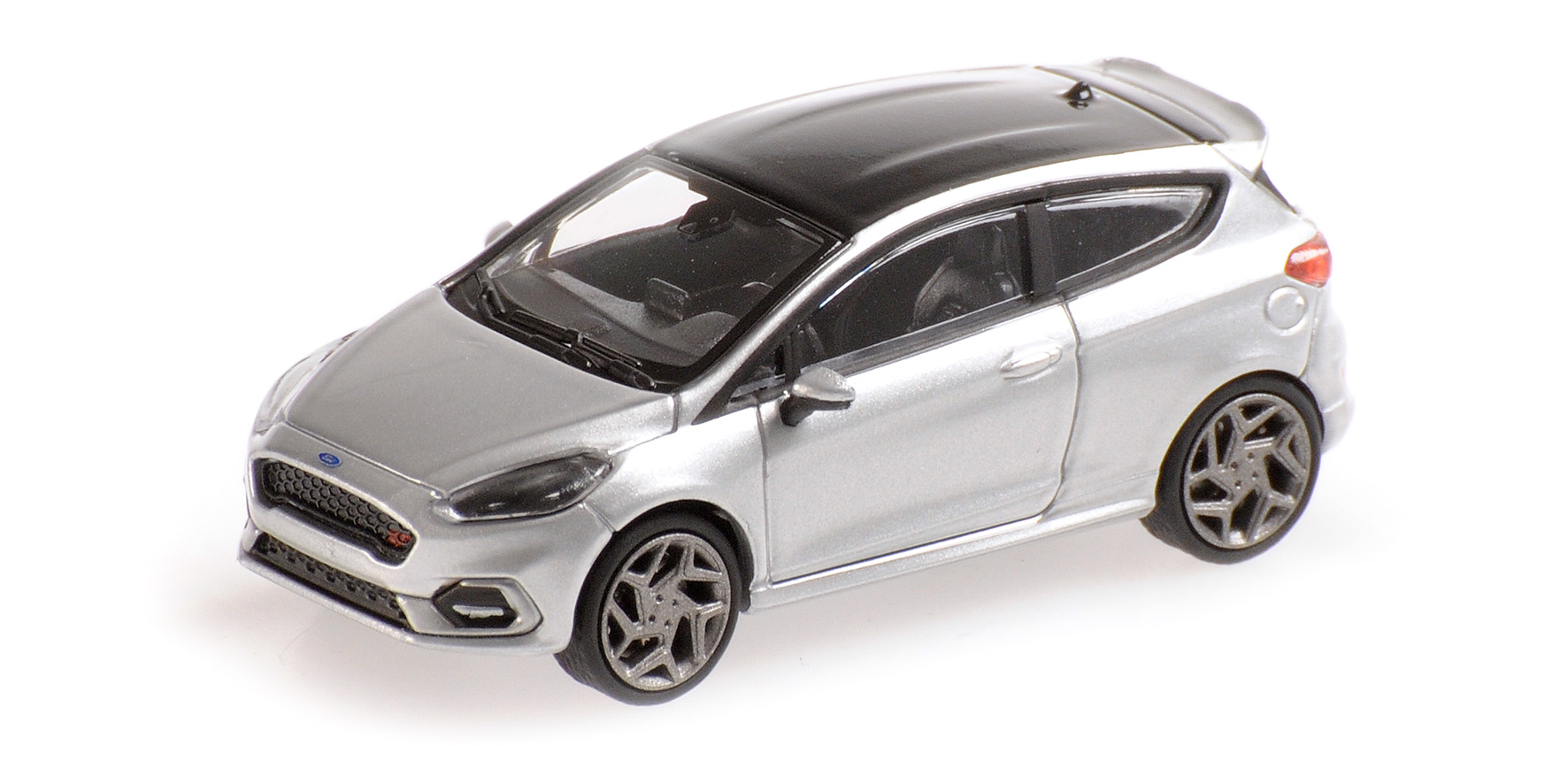 FORD FIESTA ST - 2018 - SILVER W/ BLACK ROOF