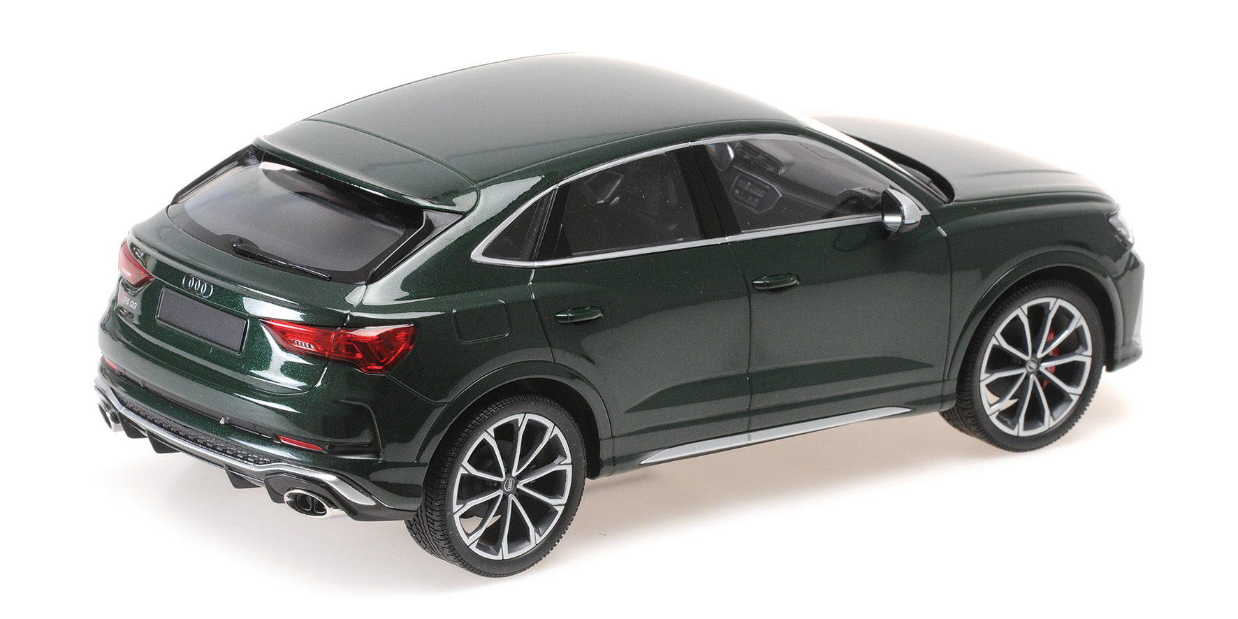 AUDI RSQ3 - 2019 - GREEN METALLIC