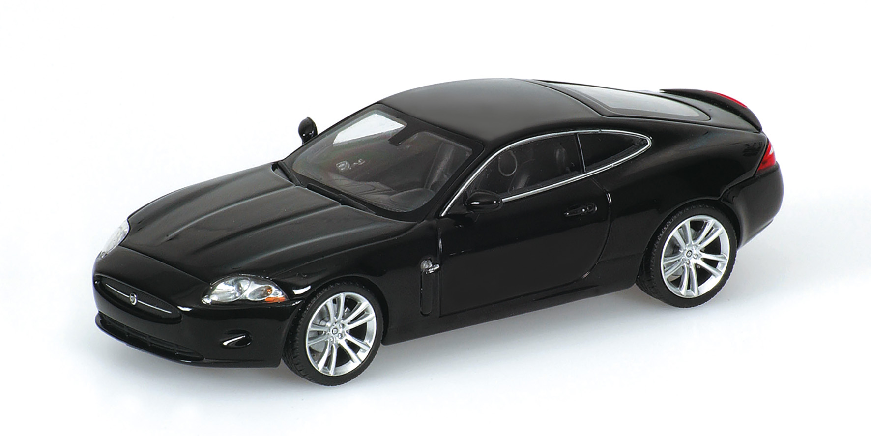 JAGUAR XK COUPE - 2005 - BLACK