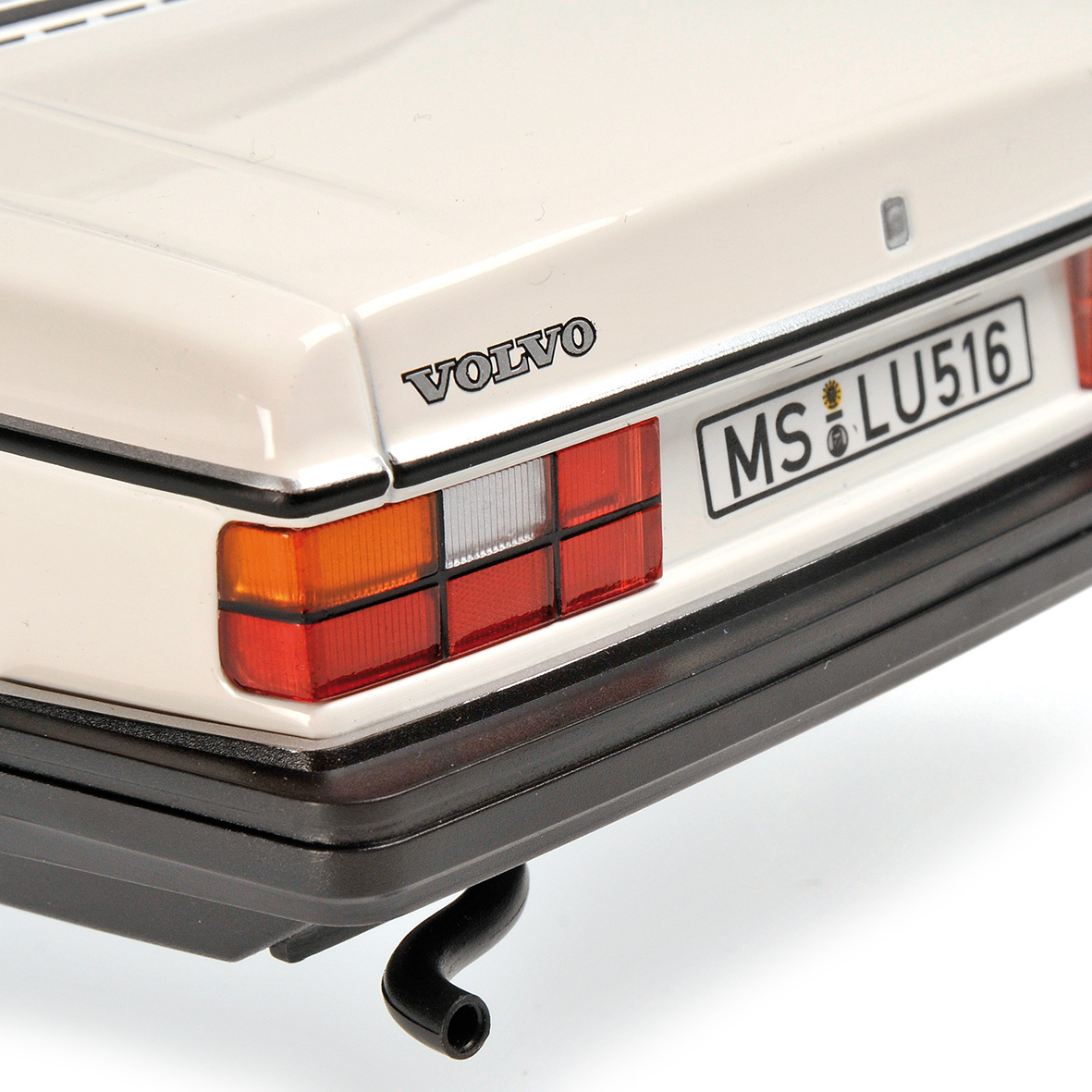 VOLVO 240 GL - 1986 - WHITE