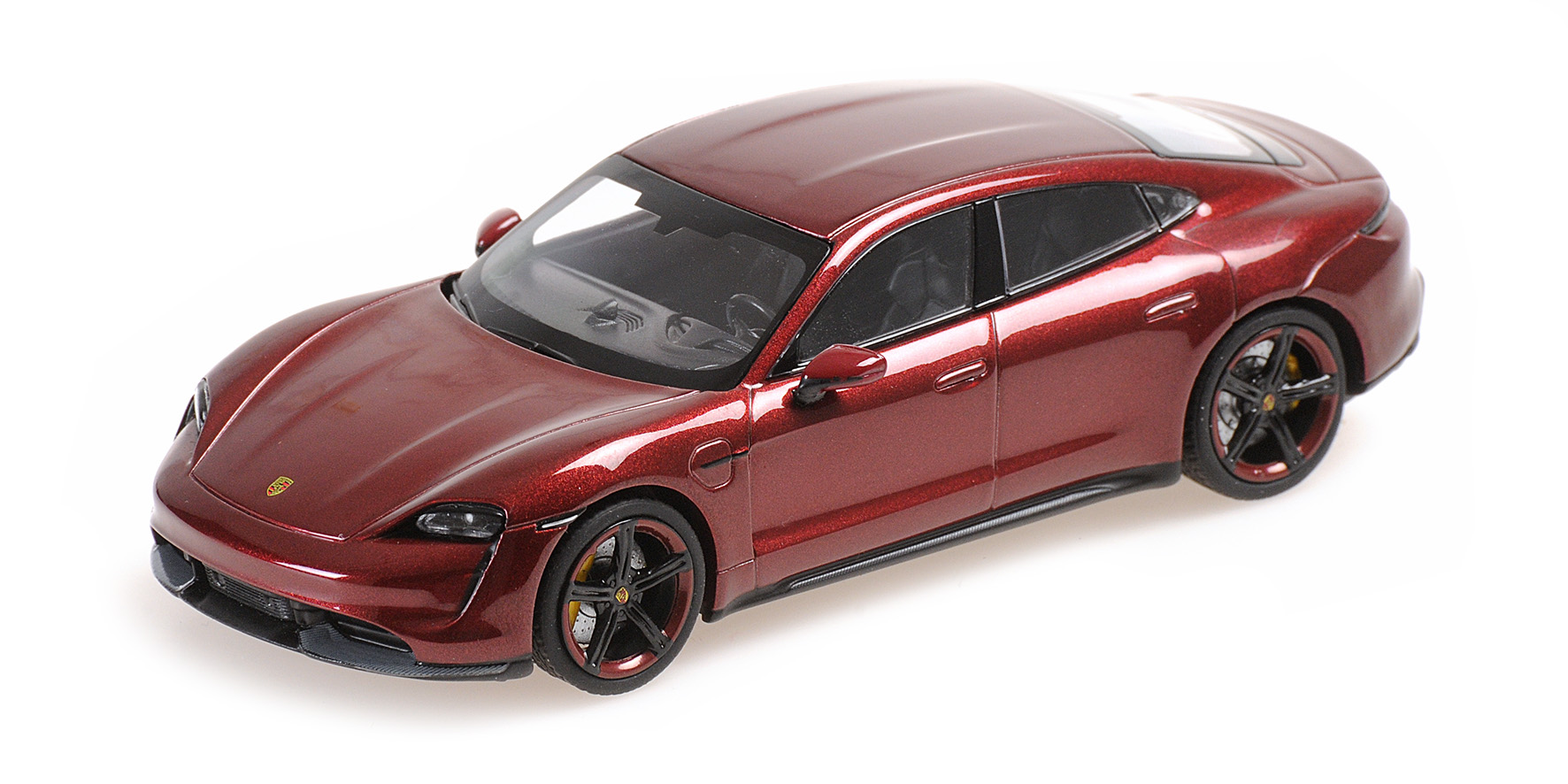 PORSCHE TAYCAN TURBO S - 2020 - RED METALLIC