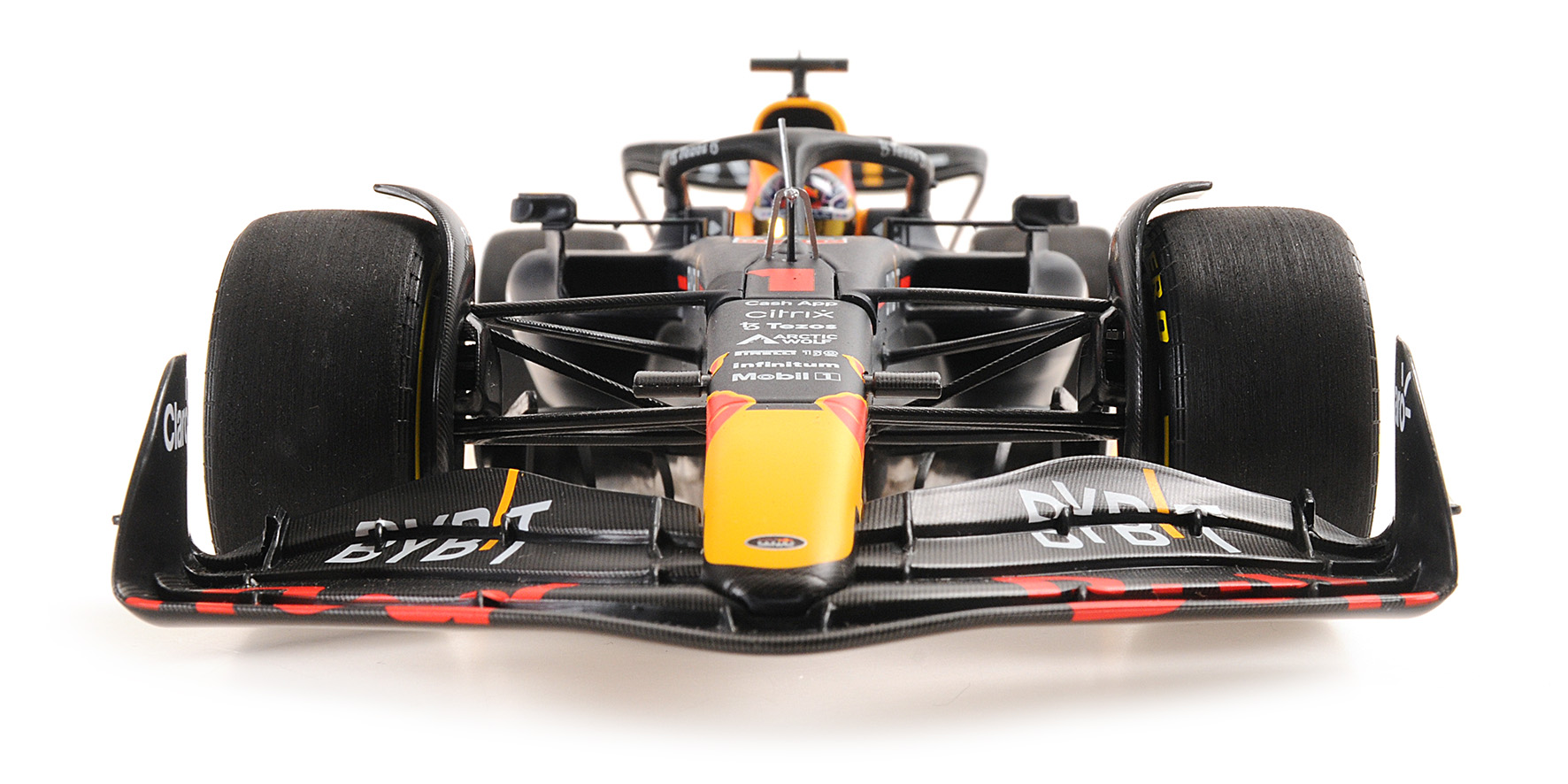 ORACLE RED BULL RACING RB18 - MAX VERSTAPPEN - WINNER MIAMI GP 2022