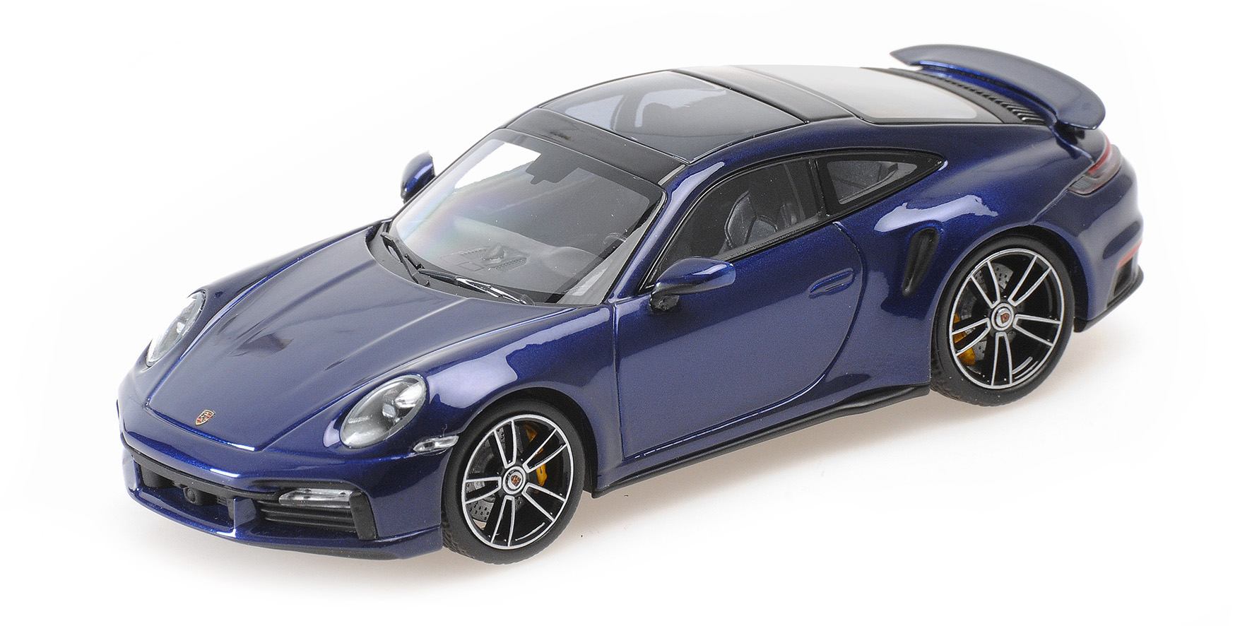 PORSCHE 911 (992) TURBO S - 2020 - BLUE METALLIC