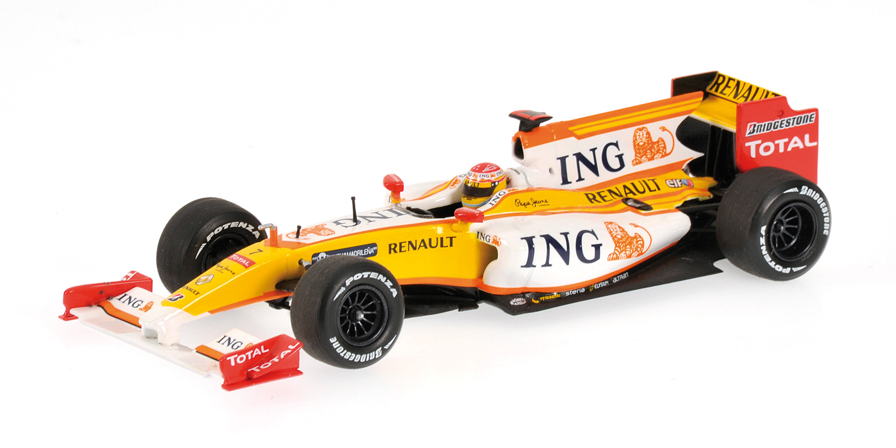 RENAULT  F1 TEAM - CAR NO. #7 - SHOWCAR - 2009