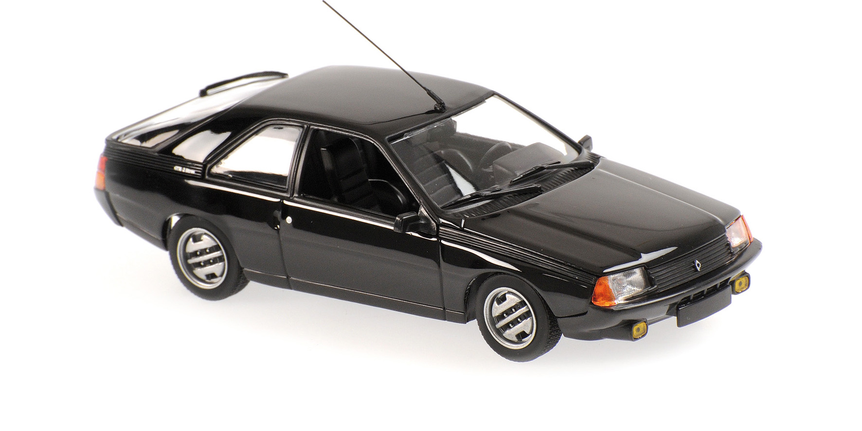 RENAULT FUEGO - 1984 - BLACK