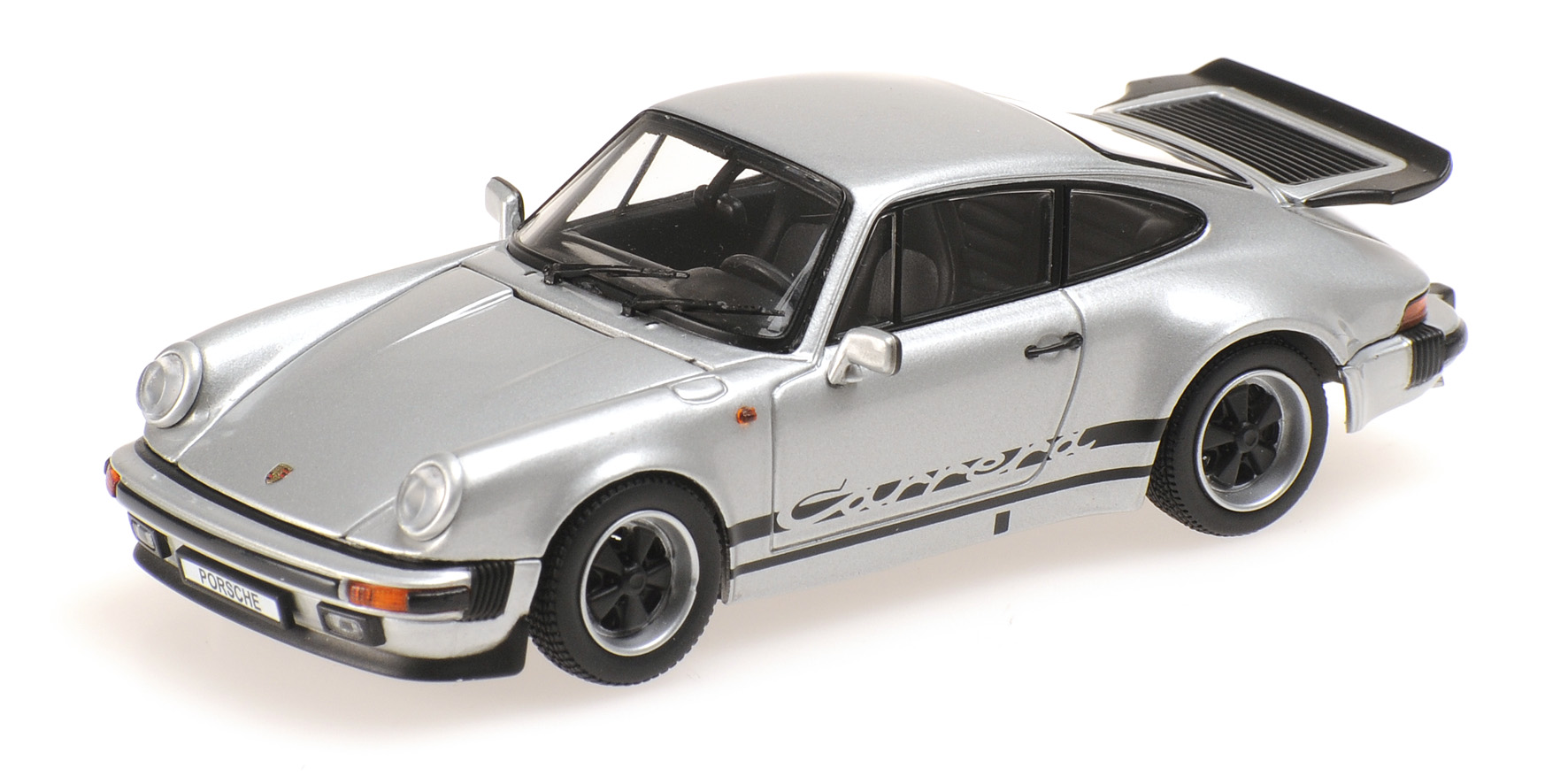 PORSCHE 911 CARRERA 3.2 - SILVER  (05522S)