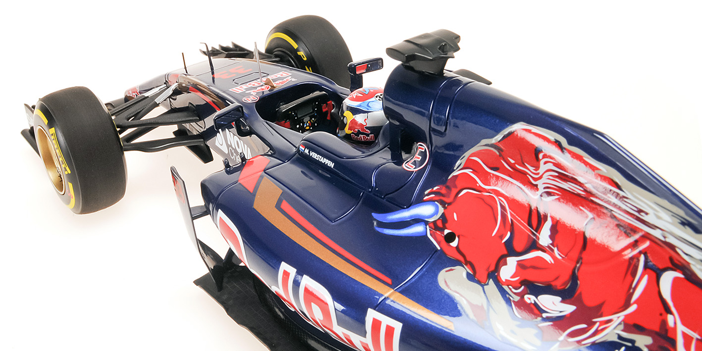 SCUDERIA TORO ROSSO RENAULT STR10 - MAX VERSTAPPEN - 2015