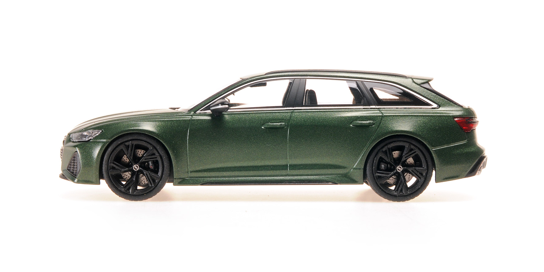 AUDI RS 6 AVANT - 2019 - MATT GREEN