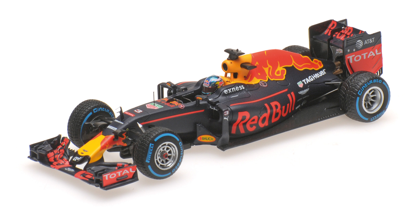 RED BULL RACING TAG HEUER RB12 - DANIEL RICCIARDO - BRAZILIAN GP 2016