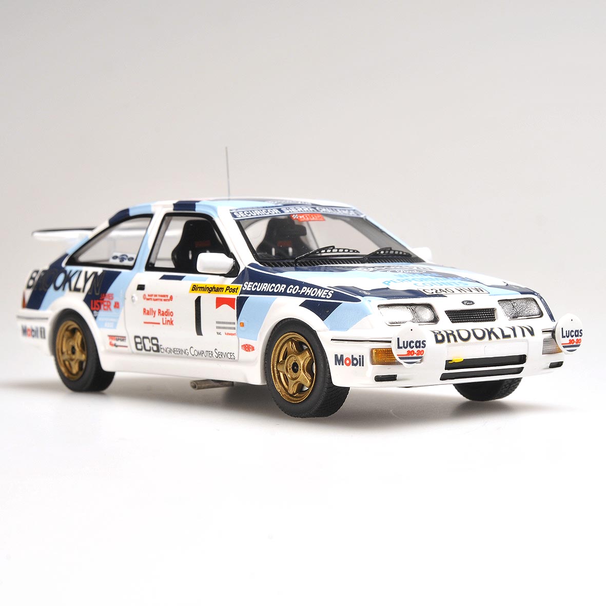 FORD SIERRA RS COSWORTH - AYRTON SENNA - RALLY TEST 1986